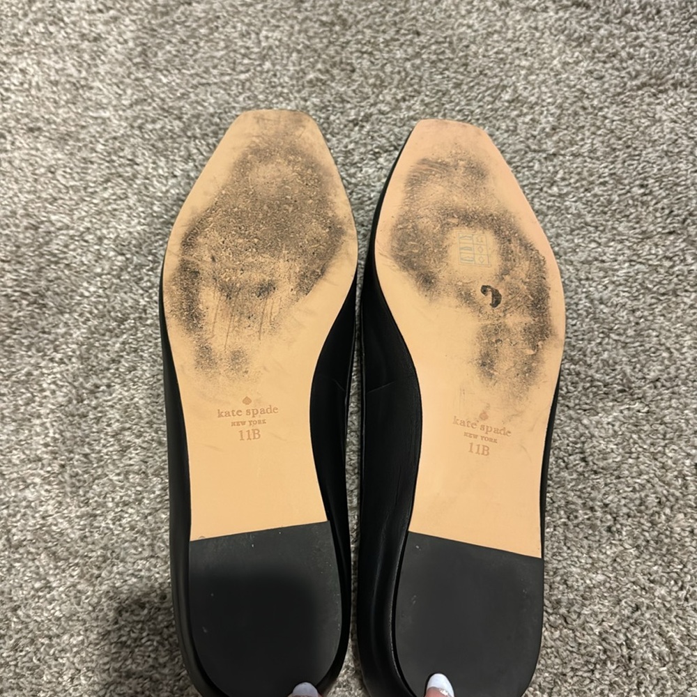 Kate Spade Black Leather flats - Picture 3 of 3